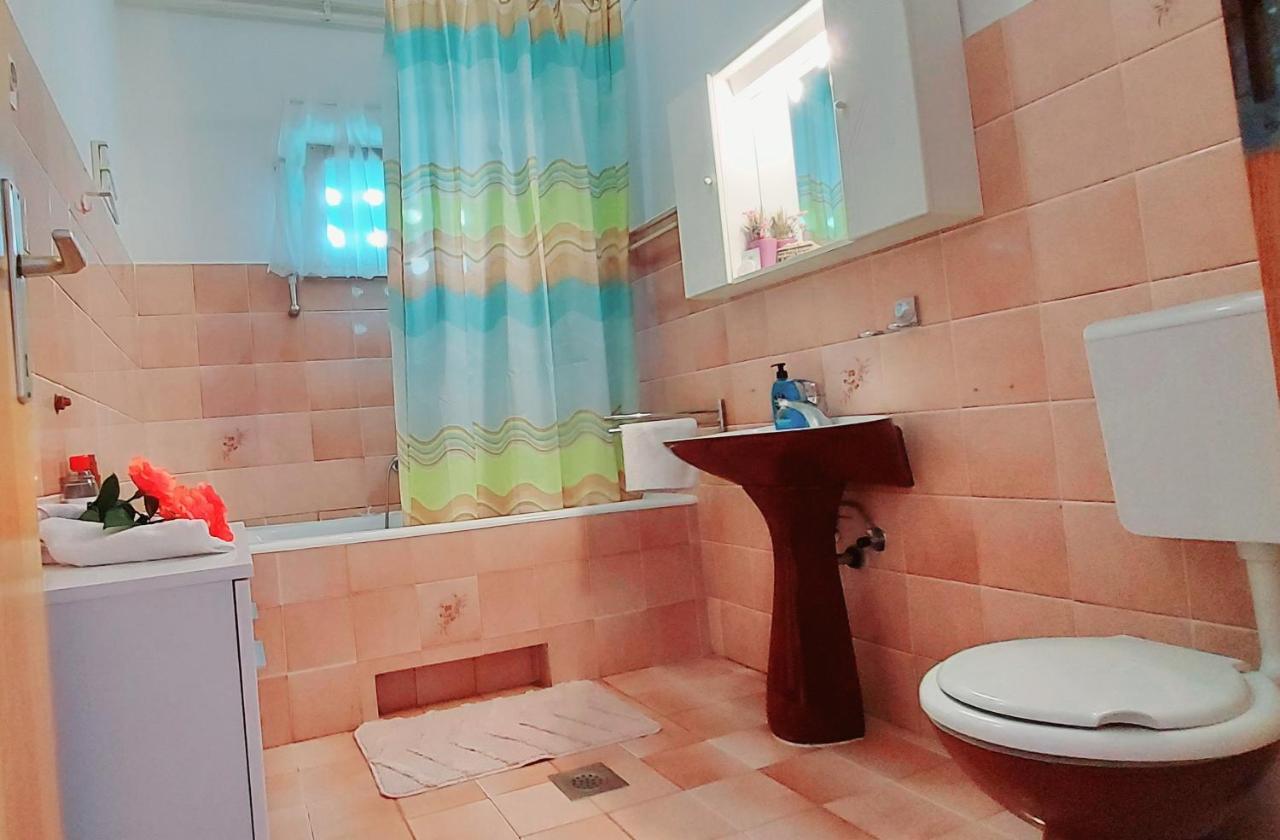 Apartment Luka Dobrinj Buitenkant foto
